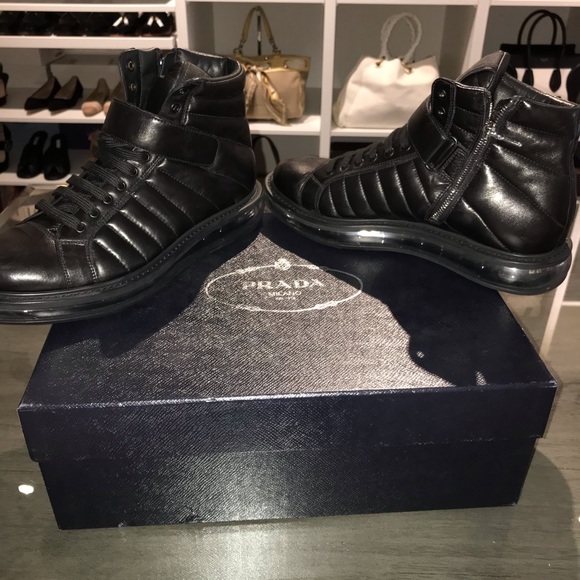 Men’s Prada shoes - Picture 2 of 7